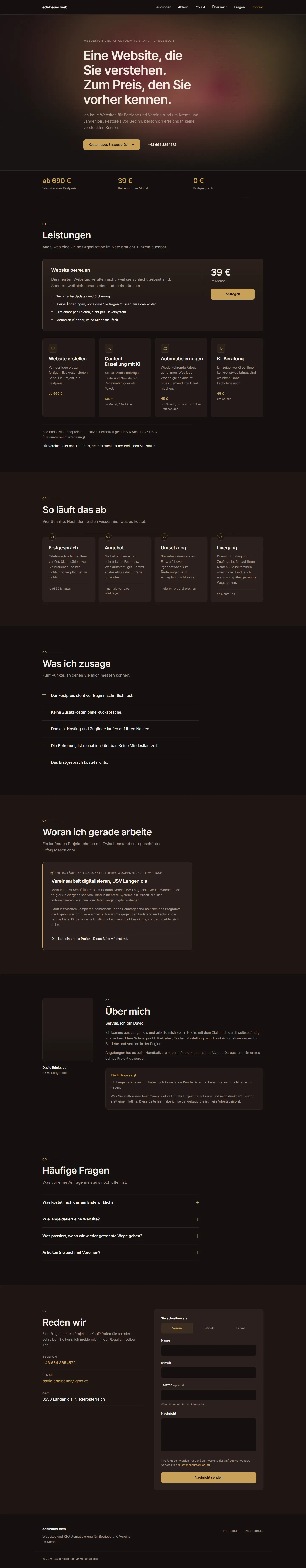 Aktuelle Fassung, ganze Seite: dunkles Layout, Bordeaux und Gold.